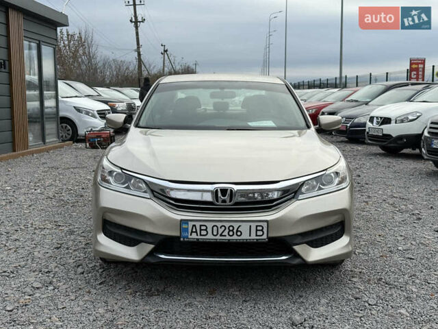 Бежевый Хонда Аккорд, объемом двигателя 2.36 л и пробегом 70 тыс. км за 14700 $, фото 1 на Automoto.ua