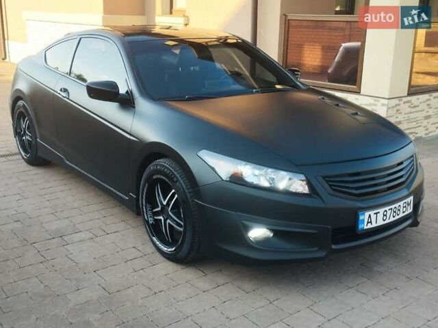 Черный Хонда Аккорд, объемом двигателя 3.5 л и пробегом 200 тыс. км за 11900 $, фото 1 на Automoto.ua