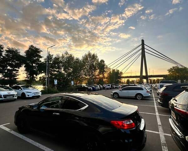 Чорний Хонда Аккорд, об'ємом двигуна 2.36 л та пробігом 203 тис. км за 12400 $, фото 1 на Automoto.ua