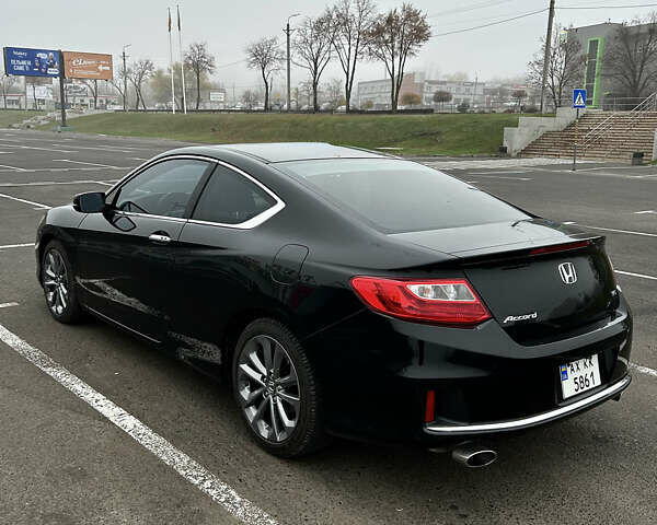 Черный Хонда Аккорд, объемом двигателя 3.47 л и пробегом 117 тыс. км за 15000 $, фото 1 на Automoto.ua