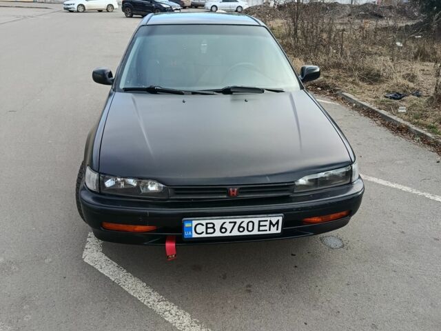 Черный Хонда Аккорд, объемом двигателя 2 л и пробегом 330 тыс. км за 2200 $, фото 1 на Automoto.ua