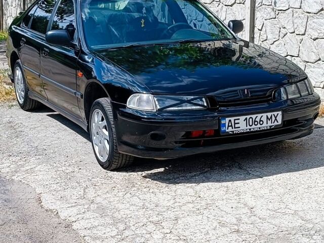 Черный Хонда Аккорд, объемом двигателя 2.3 л и пробегом 320 тыс. км за 2200 $, фото 1 на Automoto.ua