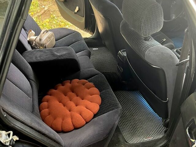 Черный Хонда Аккорд, объемом двигателя 2 л и пробегом 310 тыс. км за 2200 $, фото 1 на Automoto.ua