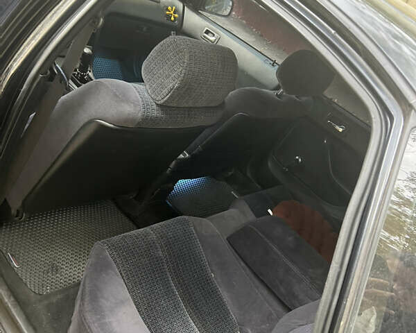 Черный Хонда Аккорд, объемом двигателя 2 л и пробегом 310 тыс. км за 2200 $, фото 1 на Automoto.ua