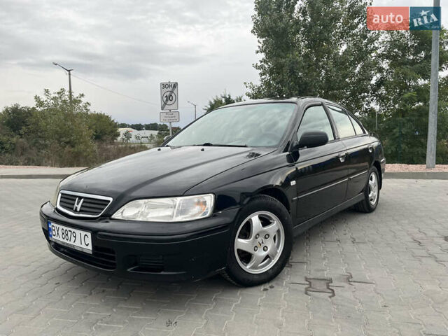 Чорний Хонда Аккорд, об'ємом двигуна 1.8 л та пробігом 258 тис. км за 2800 $, фото 1 на Automoto.ua