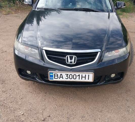 Черный Хонда Аккорд, объемом двигателя 2.4 л и пробегом 250 тыс. км за 5800 $, фото 1 на Automoto.ua