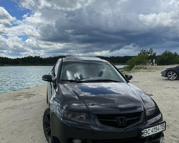 Черный Хонда Аккорд, объемом двигателя 2.4 л и пробегом 363 тыс. км за 6500 $, фото 1 на Automoto.ua