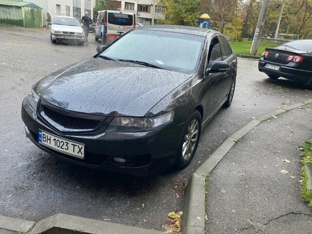 Чорний Хонда Аккорд, об'ємом двигуна 2.4 л та пробігом 318 тис. км за 4900 $, фото 1 на Automoto.ua