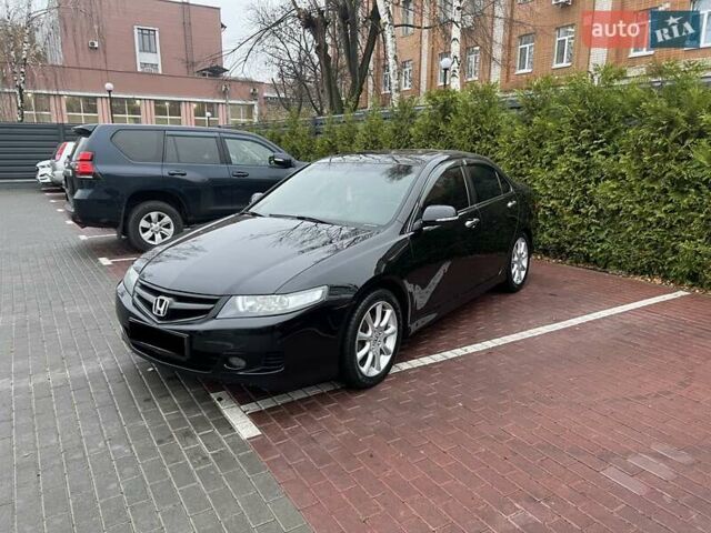 Черный Хонда Аккорд, объемом двигателя 2 л и пробегом 260 тыс. км за 6100 $, фото 1 на Automoto.ua