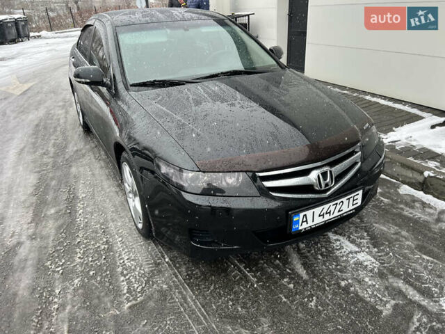 Черный Хонда Аккорд, объемом двигателя 2 л и пробегом 210 тыс. км за 6400 $, фото 1 на Automoto.ua