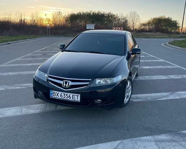 Чорний Хонда Аккорд, об'ємом двигуна 2 л та пробігом 220 тис. км за 6999 $, фото 1 на Automoto.ua