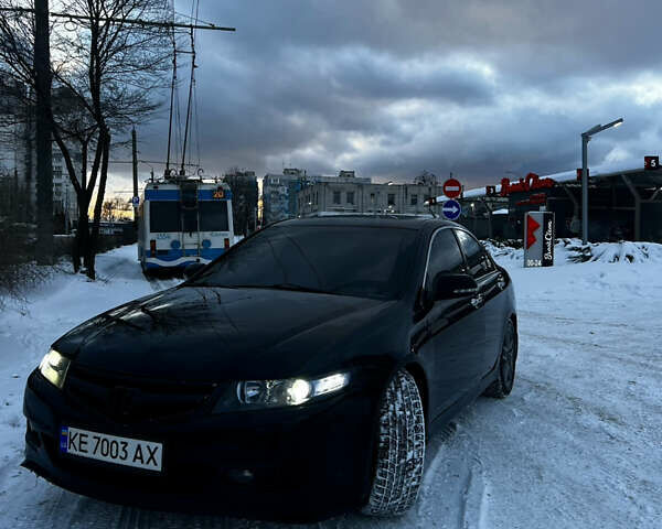 Черный Хонда Аккорд, объемом двигателя 2 л и пробегом 350 тыс. км за 6700 $, фото 1 на Automoto.ua