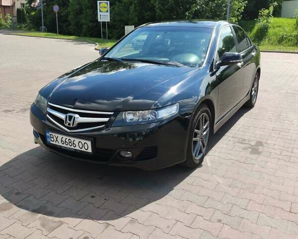 Чорний Хонда Аккорд, об'ємом двигуна 2 л та пробігом 304 тис. км за 6000 $, фото 1 на Automoto.ua