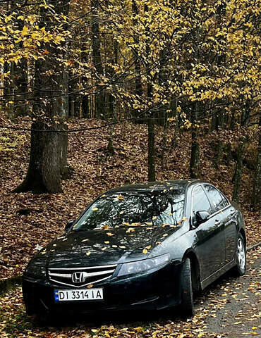 Чорний Хонда Аккорд, об'ємом двигуна 2 л та пробігом 220 тис. км за 5200 $, фото 1 на Automoto.ua