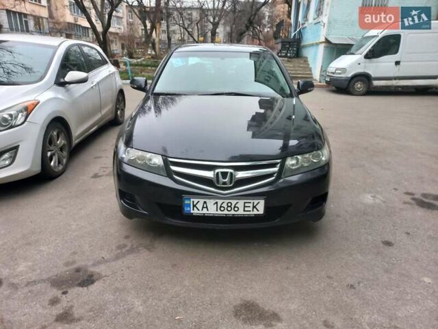 Черный Хонда Аккорд, объемом двигателя 2 л и пробегом 237 тыс. км за 6999 $, фото 1 на Automoto.ua