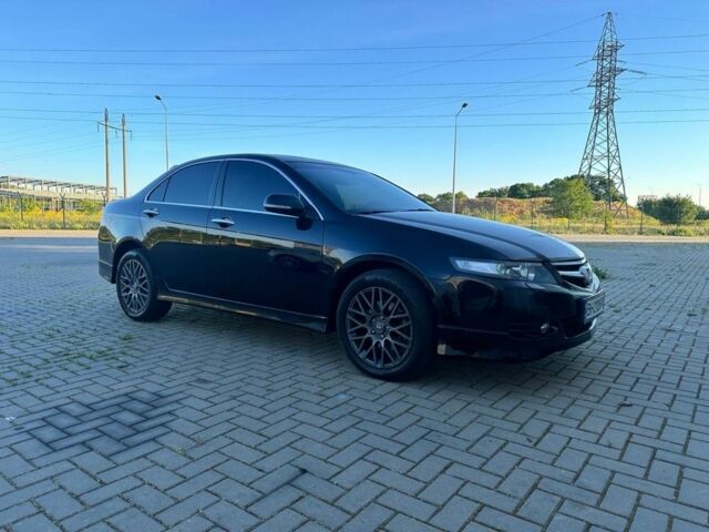 Чорний Хонда Аккорд, об'ємом двигуна 2.4 л та пробігом 200 тис. км за 7500 $, фото 1 на Automoto.ua