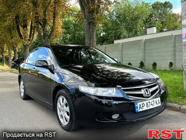 Черный Хонда Аккорд, объемом двигателя 2 л и пробегом 190 тыс. км за 7500 $, фото 1 на Automoto.ua