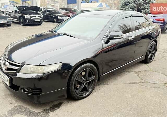 Чорний Хонда Аккорд, об'ємом двигуна 2.35 л та пробігом 187 тис. км за 6800 $, фото 1 на Automoto.ua