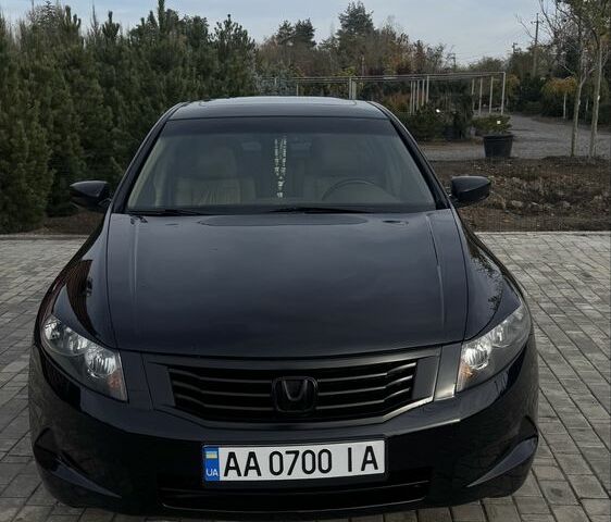 Чорний Хонда Аккорд, об'ємом двигуна 2.4 л та пробігом 280 тис. км за 7200 $, фото 1 на Automoto.ua