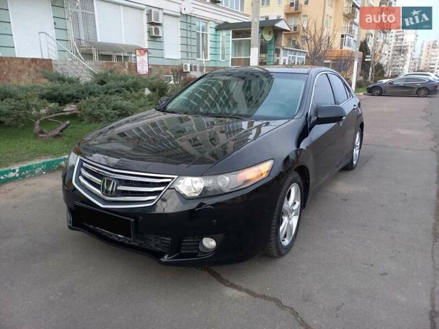 Черный Хонда Аккорд, объемом двигателя 2.4 л и пробегом 218 тыс. км за 8500 $, фото 1 на Automoto.ua