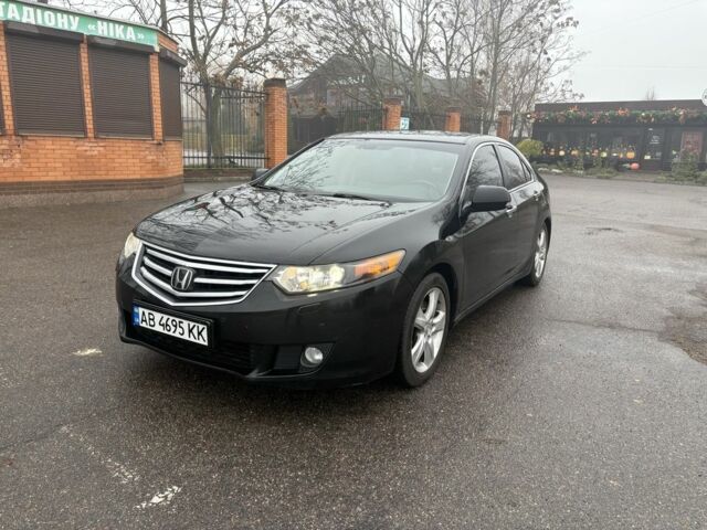 Черный Хонда Аккорд, объемом двигателя 2.4 л и пробегом 256 тыс. км за 9200 $, фото 1 на Automoto.ua