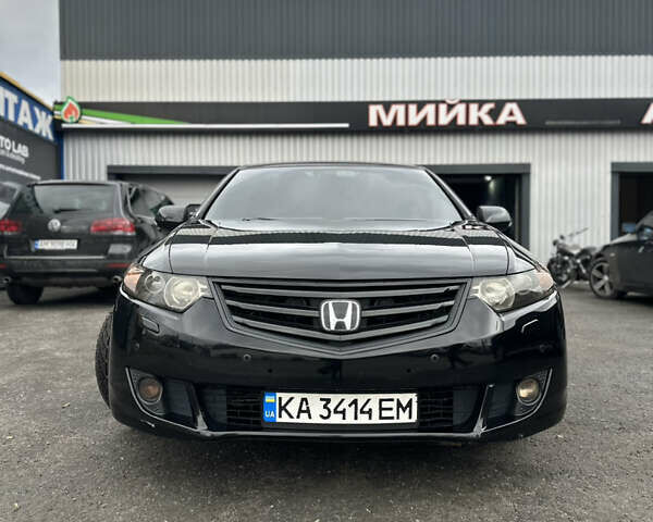 Черный Хонда Аккорд, объемом двигателя 2.4 л и пробегом 272 тыс. км за 9700 $, фото 1 на Automoto.ua