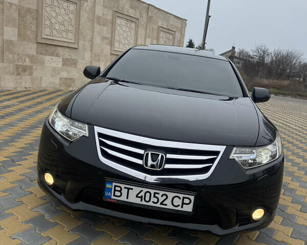 Черный Хонда Аккорд, объемом двигателя 2 л и пробегом 197 тыс. км за 9600 $, фото 1 на Automoto.ua