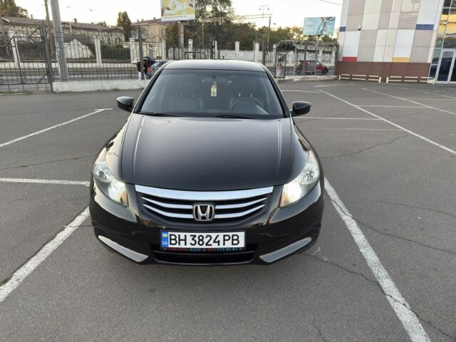 Чорний Хонда Аккорд, об'ємом двигуна 2.4 л та пробігом 143 тис. км за 11500 $, фото 1 на Automoto.ua