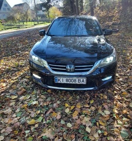 Черный Хонда Аккорд, объемом двигателя 3.5 л и пробегом 250 тыс. км за 11500 $, фото 1 на Automoto.ua