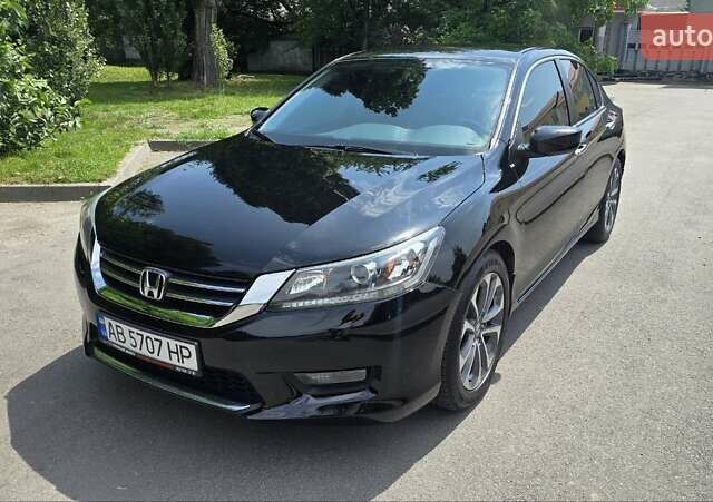 Чорний Хонда Аккорд, об'ємом двигуна 2.36 л та пробігом 132 тис. км за 10900 $, фото 1 на Automoto.ua