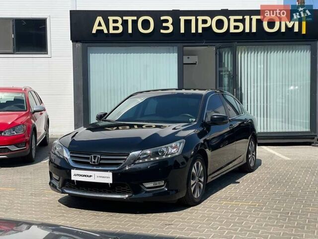 Черный Хонда Аккорд, объемом двигателя 2.4 л и пробегом 87 тыс. км за 13499 $, фото 1 на Automoto.ua