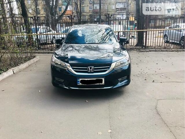 Чорний Хонда Аккорд, об'ємом двигуна 2.4 л та пробігом 98 тис. км за 18500 $, фото 1 на Automoto.ua