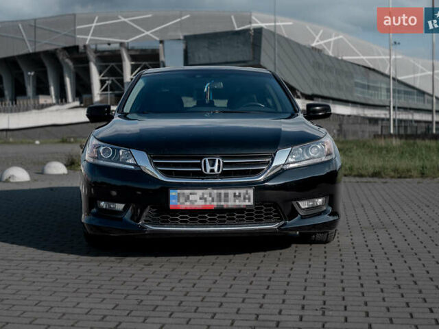 Чорний Хонда Аккорд, об'ємом двигуна 2.36 л та пробігом 189 тис. км за 11700 $, фото 1 на Automoto.ua