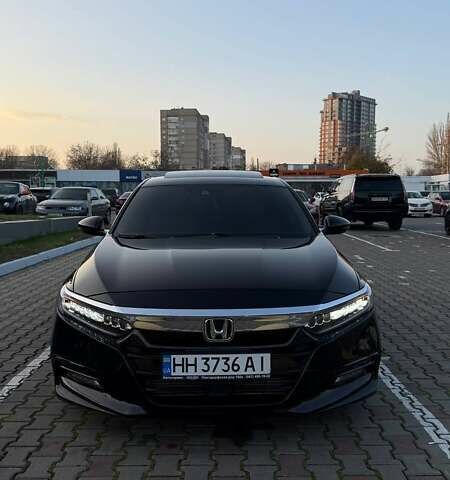 Черный Хонда Аккорд, объемом двигателя 1.5 л и пробегом 78 тыс. км за 21000 $, фото 1 на Automoto.ua