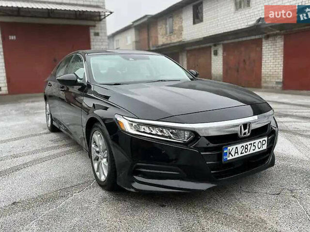 Черный Хонда Аккорд, объемом двигателя 1.5 л и пробегом 87 тыс. км за 14000 $, фото 1 на Automoto.ua