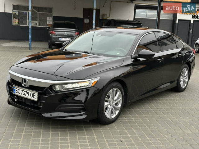 Чорний Хонда Аккорд, об'ємом двигуна 1.5 л та пробігом 78 тис. км за 15900 $, фото 1 на Automoto.ua