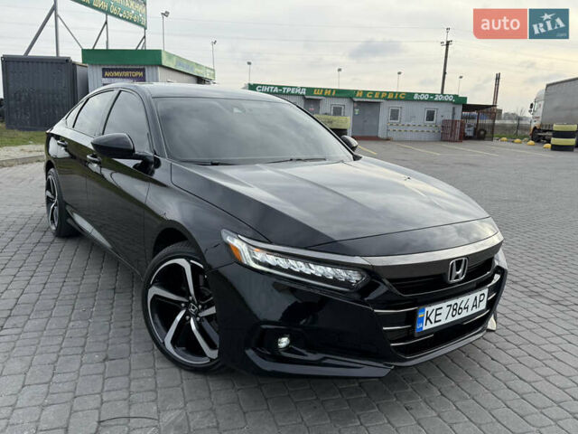 Черный Хонда Аккорд, объемом двигателя 1.5 л и пробегом 60 тыс. км за 19900 $, фото 1 на Automoto.ua