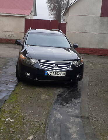 Черный Хонда Аккорд, объемом двигателя 2.2 л и пробегом 175 тыс. км за 9500 $, фото 1 на Automoto.ua