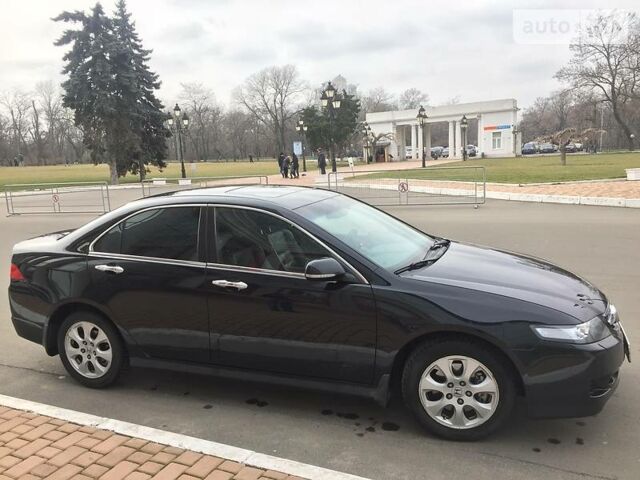 Чорний Хонда Аккорд, об'ємом двигуна 2 л та пробігом 147 тис. км за 9900 $, фото 1 на Automoto.ua