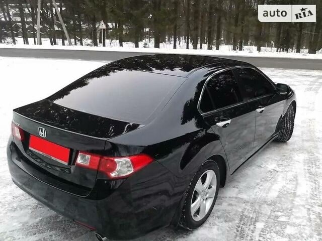 Чорний Хонда Аккорд, об'ємом двигуна 2 л та пробігом 180 тис. км за 13500 $, фото 1 на Automoto.ua