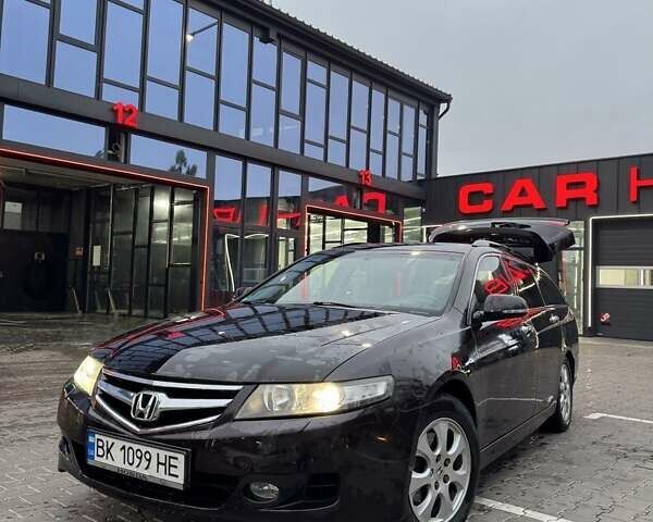 Фіолетовий Хонда Аккорд, об'ємом двигуна 2.2 л та пробігом 200 тис. км за 4500 $, фото 1 на Automoto.ua