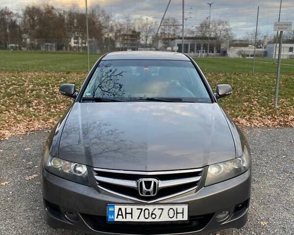 Коричневый Хонда Аккорд, объемом двигателя 2.2 л и пробегом 305 тыс. км за 6500 $, фото 1 на Automoto.ua