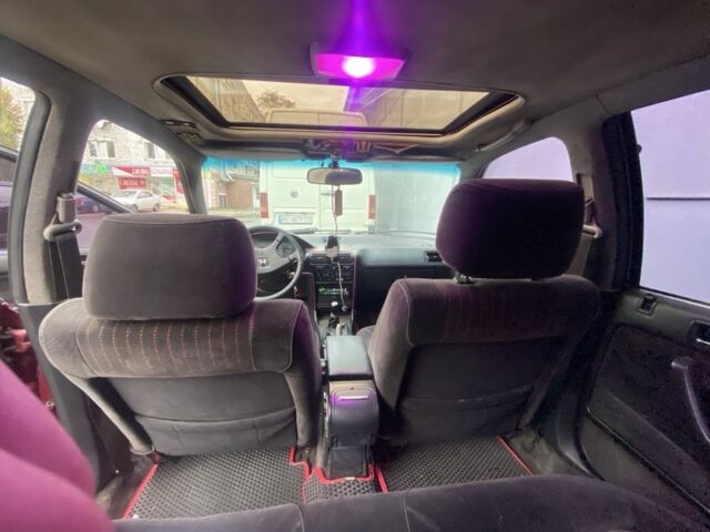 Красный Хонда Аккорд, объемом двигателя 2.2 л и пробегом 400 тыс. км за 1600 $, фото 1 на Automoto.ua