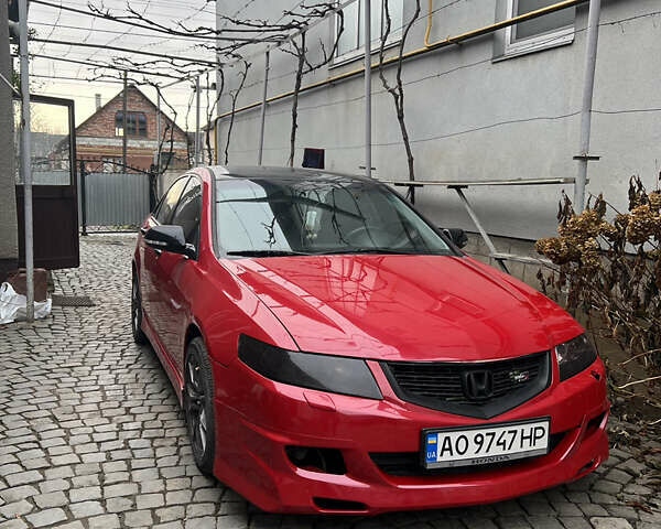 Красный Хонда Аккорд, объемом двигателя 2.35 л и пробегом 205 тыс. км за 7200 $, фото 1 на Automoto.ua