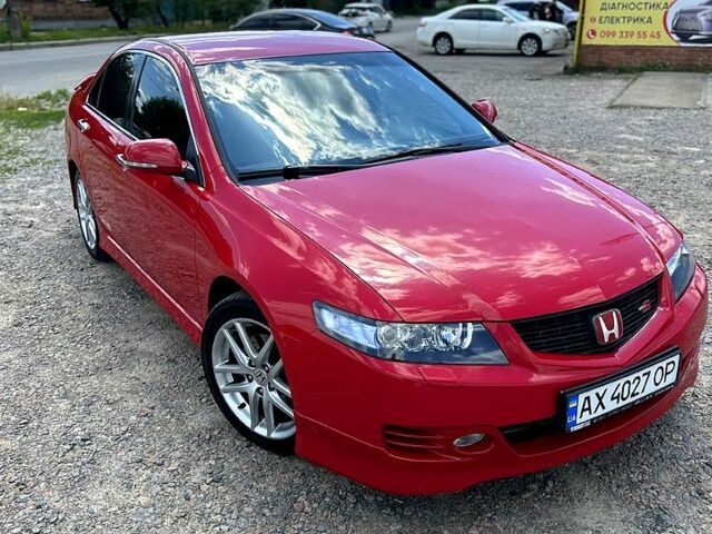 Красный Хонда Аккорд, объемом двигателя 2.4 л и пробегом 216 тыс. км за 7200 $, фото 1 на Automoto.ua