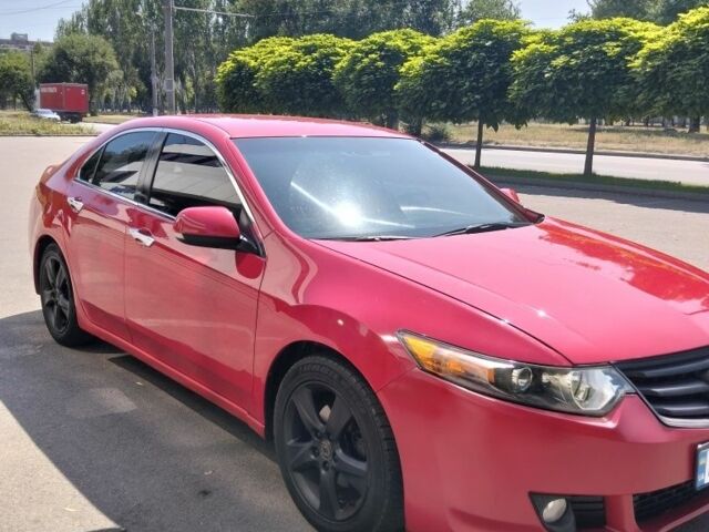 Красный Хонда Аккорд, объемом двигателя 2 л и пробегом 160 тыс. км за 7400 $, фото 1 на Automoto.ua