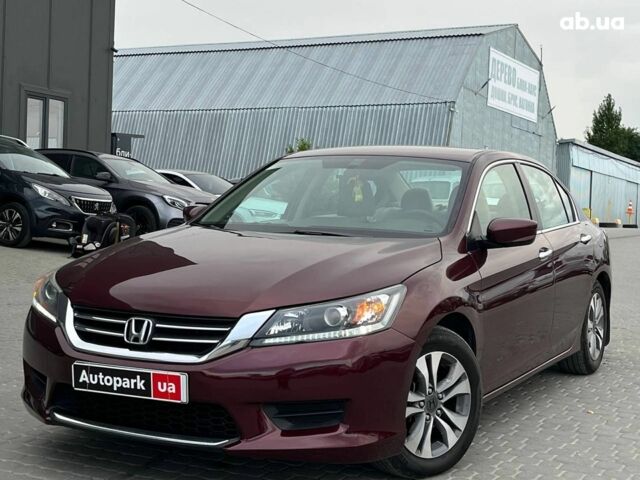 Красный Хонда Аккорд, объемом двигателя 2.4 л и пробегом 224 тыс. км за 9990 $, фото 1 на Automoto.ua