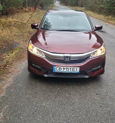 Червоний Хонда Аккорд, об'ємом двигуна 2 л та пробігом 230 тис. км за 17300 $, фото 1 на Automoto.ua