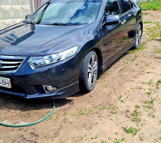 Хонда Аккорд, объемом двигателя 2.4 л и пробегом 250 тыс. км за 11000 $, фото 1 на Automoto.ua