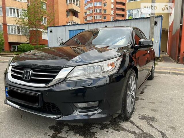 Хонда Аккорд, объемом двигателя 3.5 л и пробегом 190 тыс. км за 16500 $, фото 1 на Automoto.ua